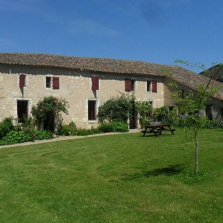 Maison De Bastien Lugon et l'Ile du Carney Экстерьер фото